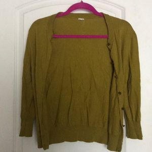 Green/yellow cardigan
